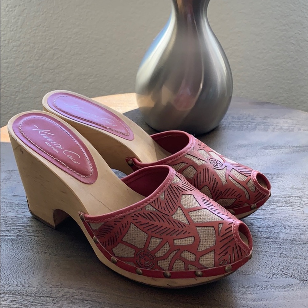 Kenneth Cole clogs